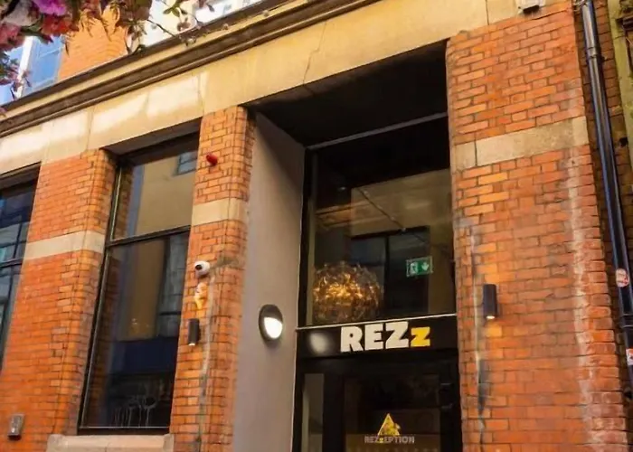 Rezz Temple Bar, Dublin Hotel